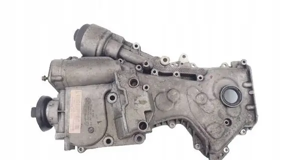 Volkswagen Golf V Timing chain cover 03C109211G