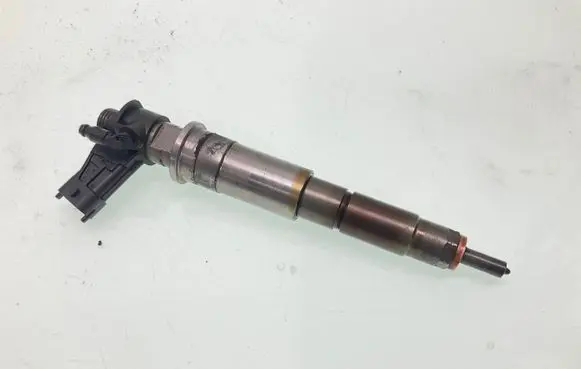 Nissan X-Trail T31 Fuel injector 0445115022