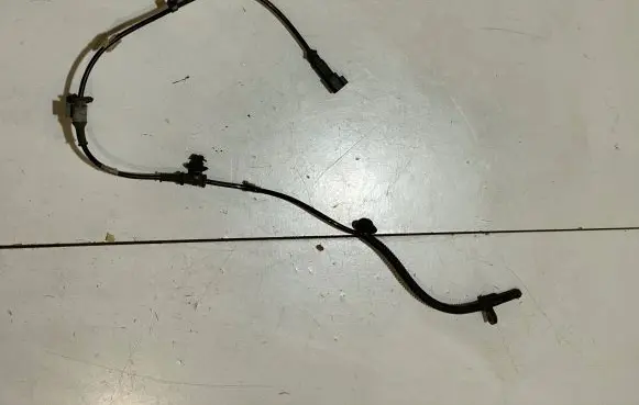 Ford Mustang VI ABS brake wheel speed sensor FR3C2C205
