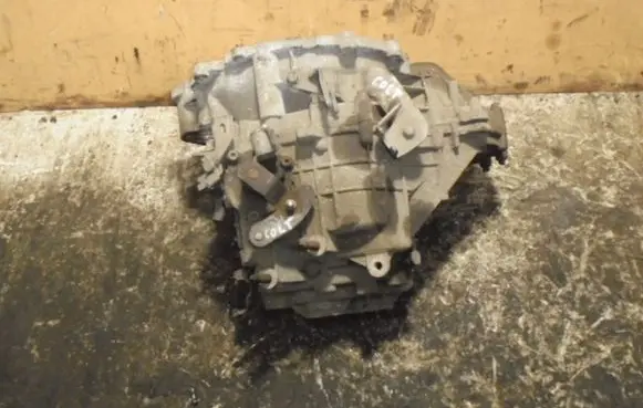 Mitsubishi Colt Manual 4 speed gearbox P2500A223
