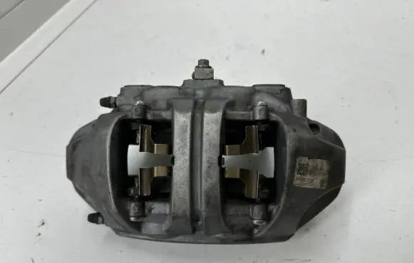 Tesla Model Y Front brake caliper 118862100B 30256R BR20201E30256R