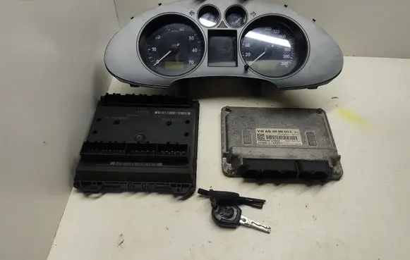 Seat Ibiza III (6L) Engine ECU kit and lock set 03E906023D 5WP4050204 03F906023D