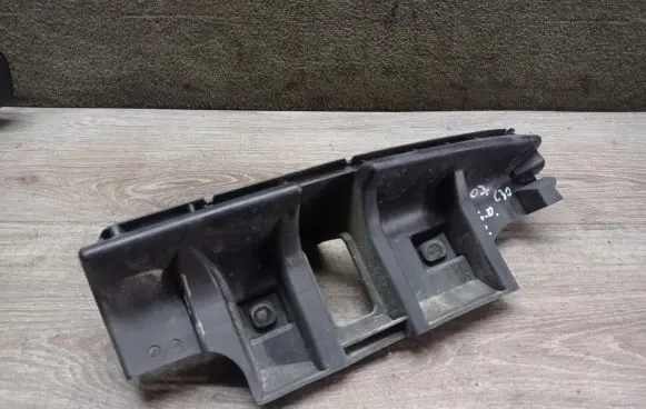 Volvo C30 Rear bumper mounting bracket 30657219