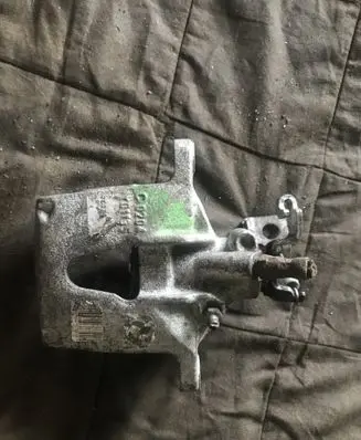 Ford Mondeo Mk III Rear brake caliper C0204Y01135
