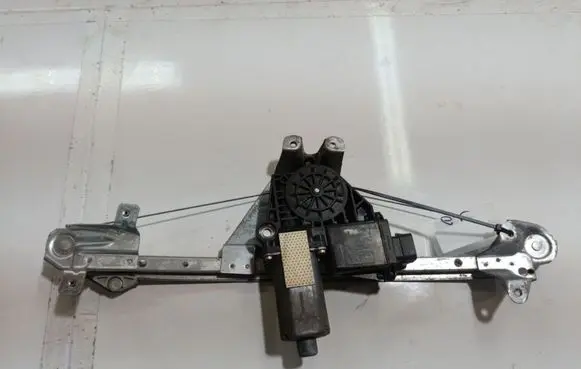Opel Omega B2 Sliding door window regulator with motor 90520249