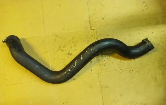 Opel Vivaro Intercooler hose/pipe 8200208510 91167975