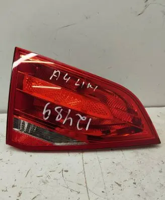 Audi A4 S4 B8 8K Tailgate rear/tail lights 8K5945093D