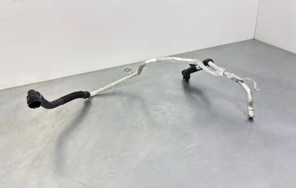 Land Rover Defender Engine coolant pipe/hose M8B218C553GC L663D6H