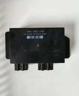 Volkswagen PASSAT B5 Comfort/convenience module 3B0959796