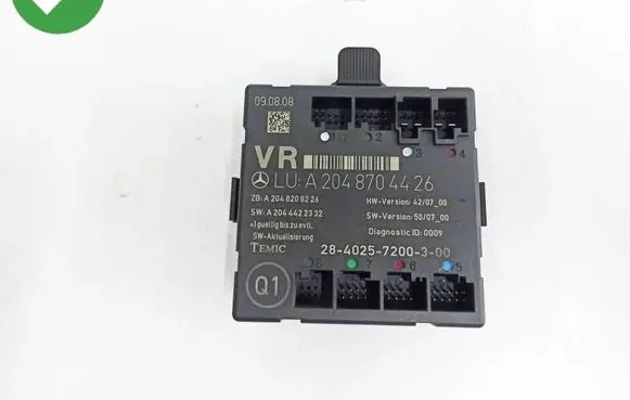 Mercedes-Benz C W204 Door control unit/module A2048704426 A2044422332 A2048208226