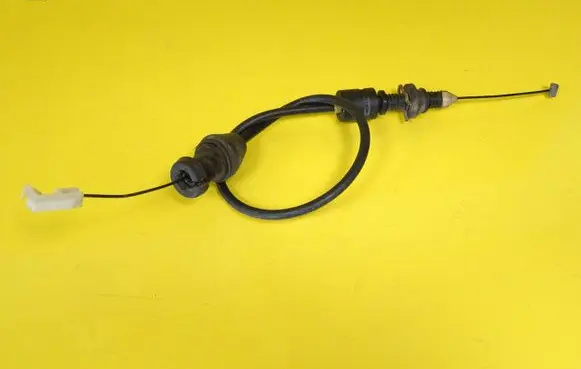 Renault Clio II Throttle cable 