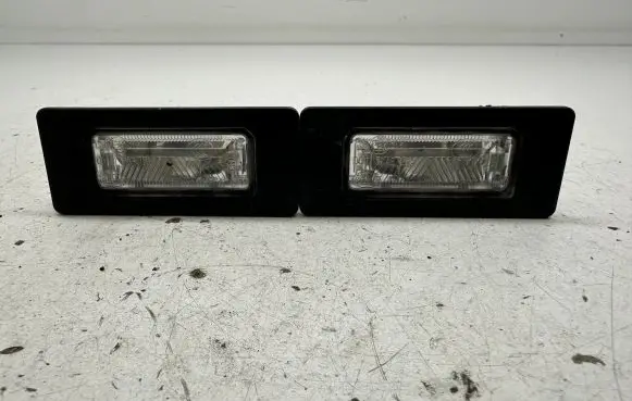 Audi A5 Sportback 8TA Number plate light 8T0943021