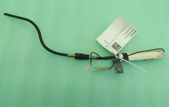 Porsche 911 996 Aerial antenna amplifier 99664710500