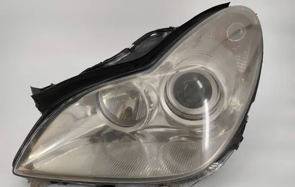 Mercedes-Benz CLS C219 Headlight/headlamp