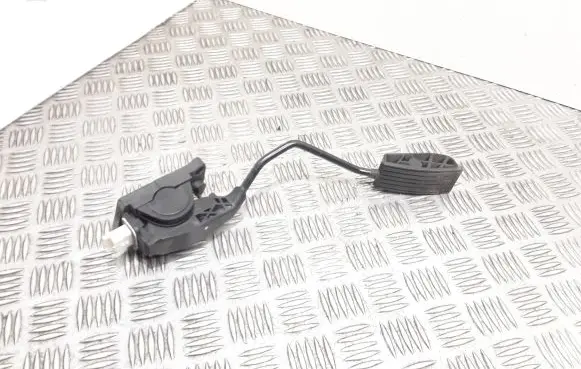 Peugeot 407 Accelerator throttle pedal F00C3E2429