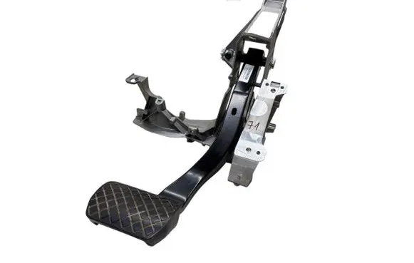 Audi A6 S6 C6 4F Brake pedal 4F1723117D