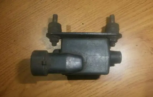 Renault Laguna I Turbo solenoid valve 7700861642 n1741
