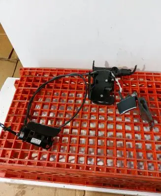 Mercedes-Benz E W212 Seat back rest lock catch A2129209500 27112013