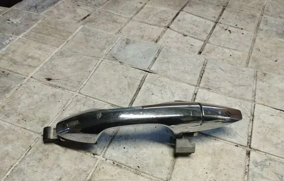 Front door exterior handle