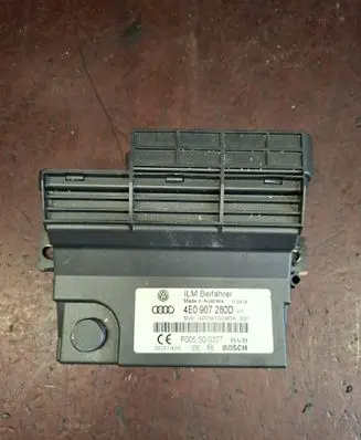 Audi A8 S8 D3 4E Power management control unit 4E0907280D 4E0910280A F005S00327