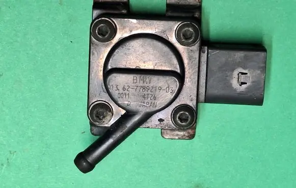 Exhaust gas pressure sensor