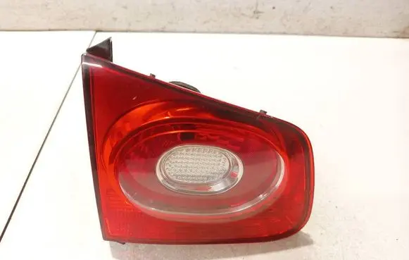 Volkswagen Tiguan Tailgate rear/tail lights 5n0945093b 00969201