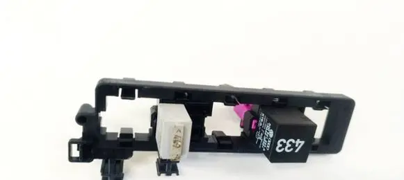 Skoda Octavia Mk2 (1Z) Fuse box set 1K1937503