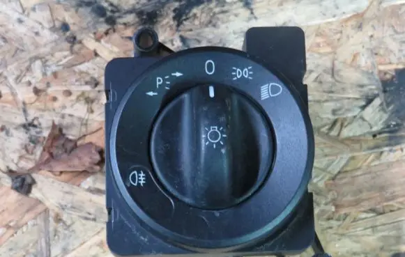 Mercedes-Benz Sprinter W906 Light switch