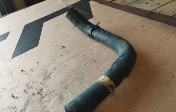 Mitsubishi ASX Engine coolant pipe/hose