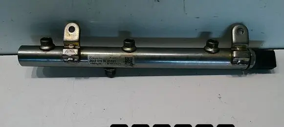 Mercedes-Benz E W212 Fuel main line pipe A6420703095