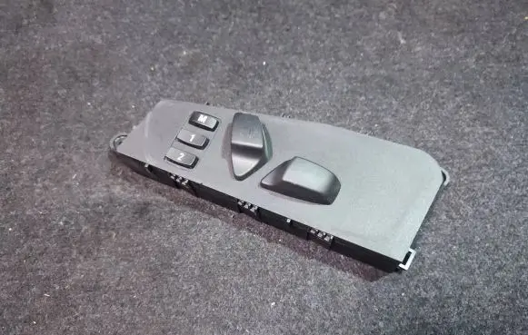 BMW X5 E70 Seat control switch 6950768 61316950768 61319275062