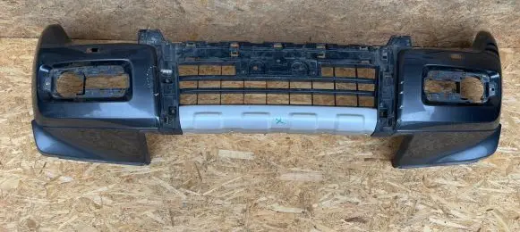 Mitsubishi Pajero Front bumper 6400G152ZZ C12016