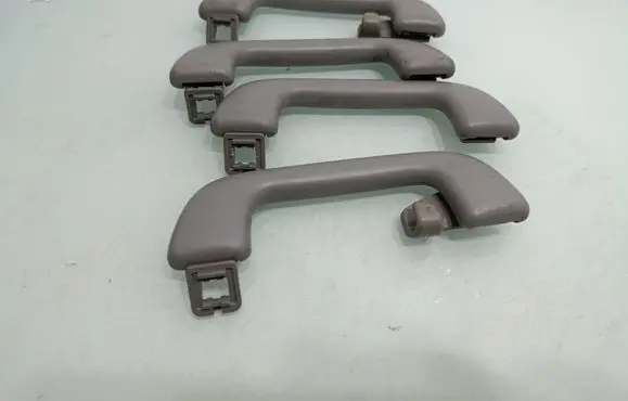 Toyota RAV 4 (XA30) A set of handles for the ceiling 