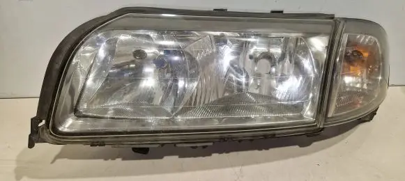 Volvo S60 Headlight/headlamp 8900038