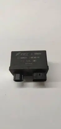 Fiat 500X Glow plug pre-heat relay 55250747 0281003065