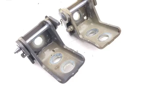 Peugeot 2008 II Front door hinge set 