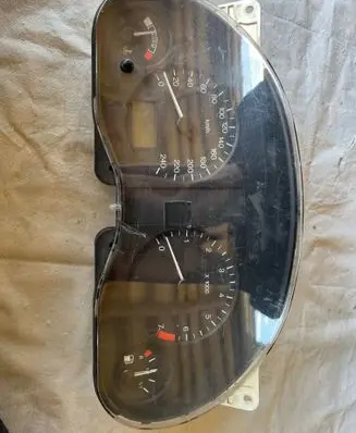 Ford Galaxy Speedometer (instrument cluster) 95VW10849BB VBBF1094092 7M0919861D