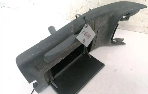 Toyota Avensis T250 Glove box 5553905070 55539-05070