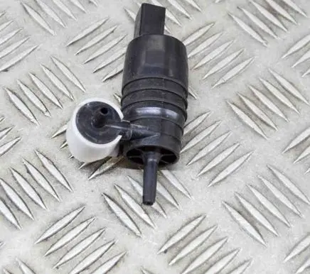 BMW i3 Windscreen/windshield washer pump 7388349