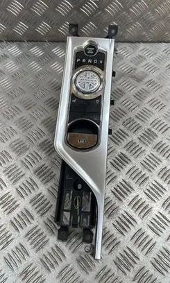 Jaguar XF X250 Gear shifter/selector DX237E453CB 10093458