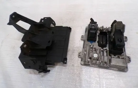 Opel Astra K Engine control unit/module ECU 55496734