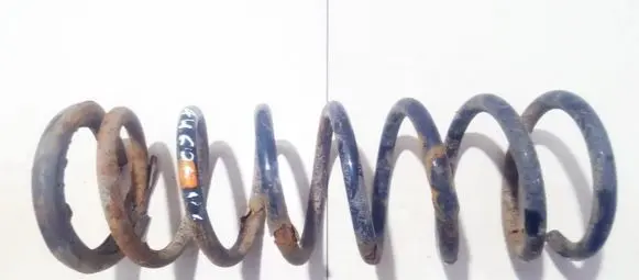 Ford Mondeo Mk III Rear coil spring