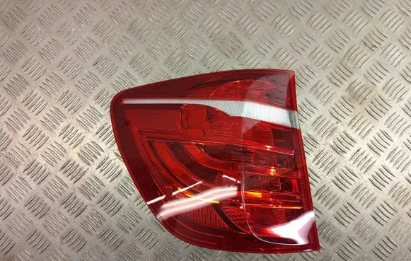 BMW X3 F25 Rear/tail lights 7220239