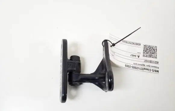 Front door lower hinge