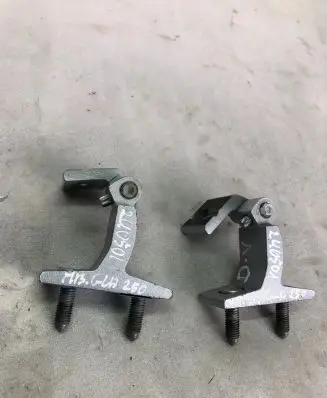 Mercedes-Benz GLA H247 Front door hinge set 