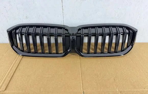 BMW 3 G20 G21 Front bumper upper radiator grill 1929760