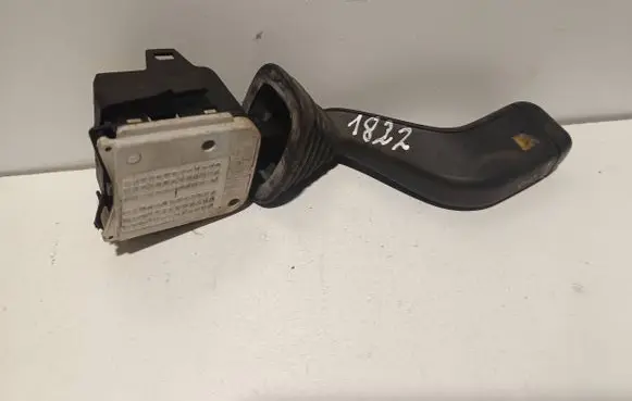 Opel Vectra A Indicator stalk 12239903 688888888