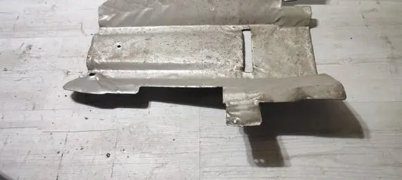 Jeep Cherokee Exhaust heat shield