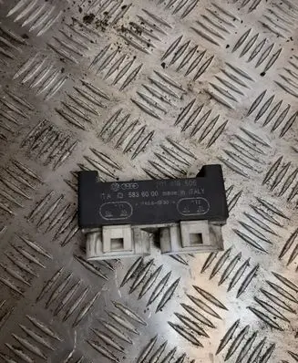 Volkswagen Sharan Coolant fan relay 701919506 5836000