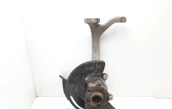 Volkswagen Phaeton Front wheel hub 4E0257M